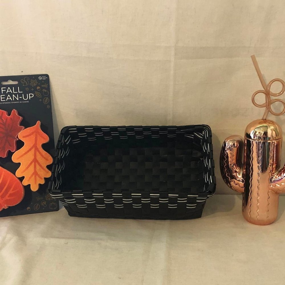 Set of 3 Basket, 22oz Cactus Water Bottle & Leaf Sponges Black Basket 11" Length